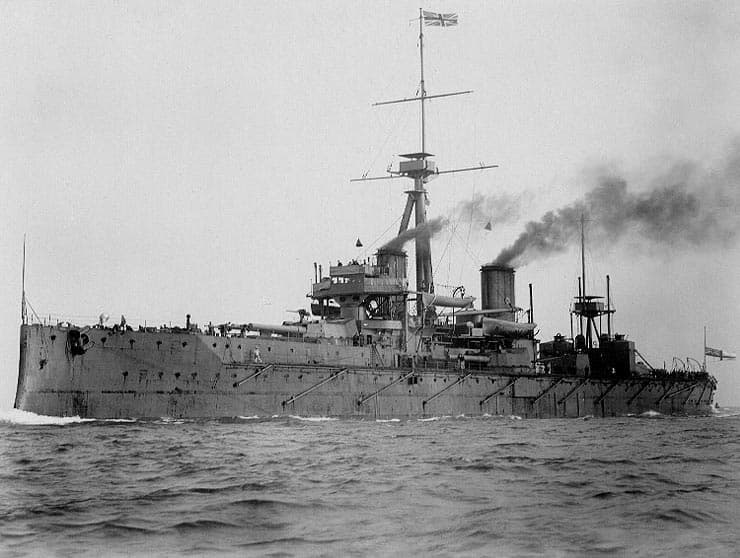 HMS_Dreadnought