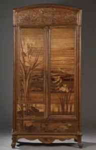 Armoire aux Ombelles de Émile GALLÉ | Source : daguerre.fr